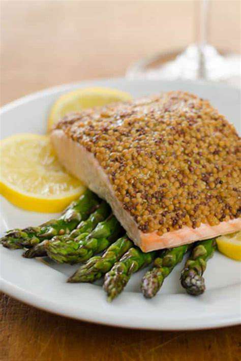 Quick&EasyPaleoSalmonwithRoastedAsparagus