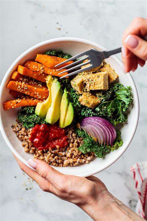 CreatingFlavorful&BalancedVegetarianBowls