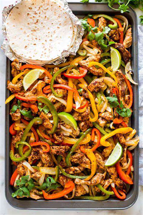 Quick&EasySheetPanChickenFajitas